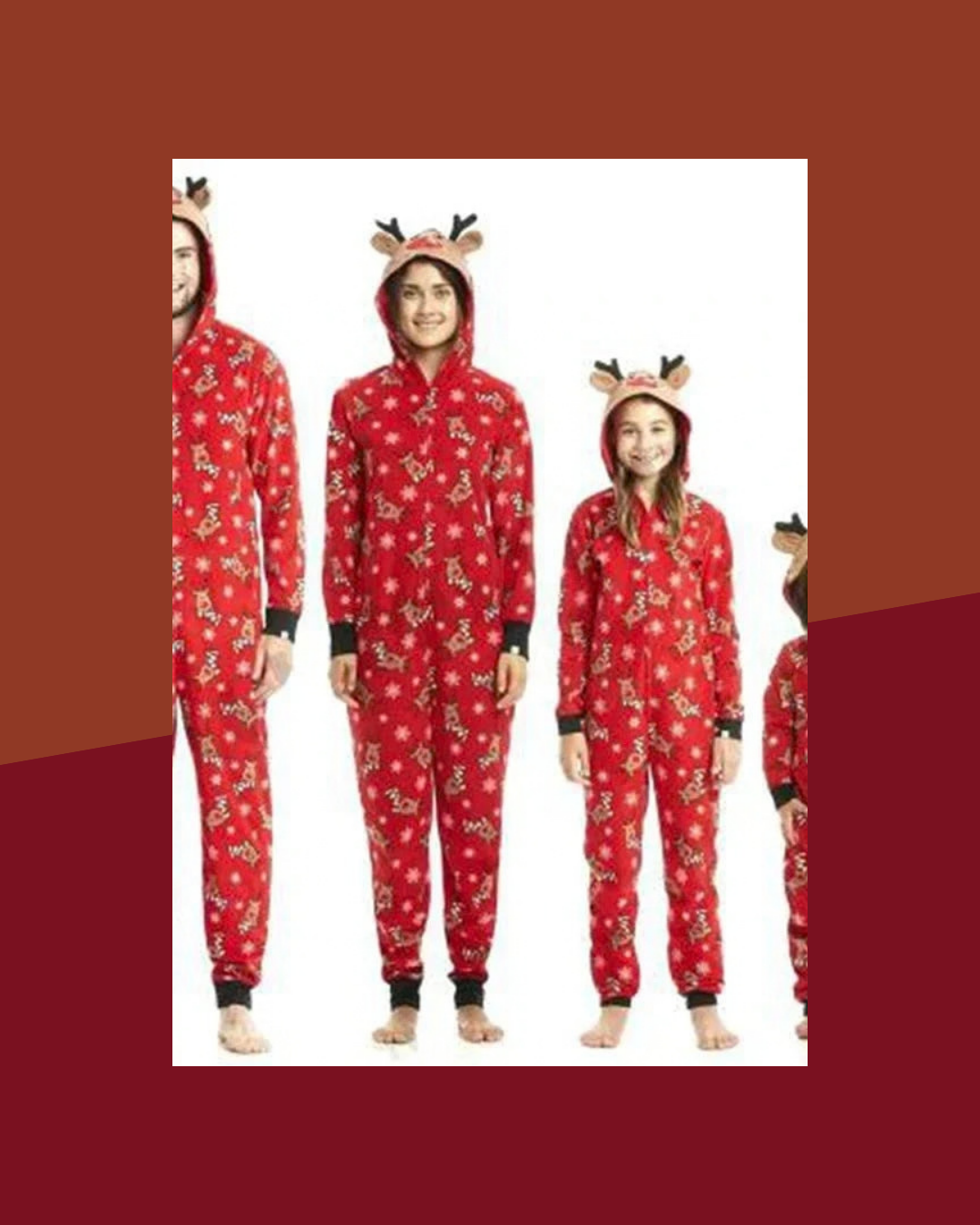 Combinaison famille elan de noel pyjama capuche - photo premium Panoplia