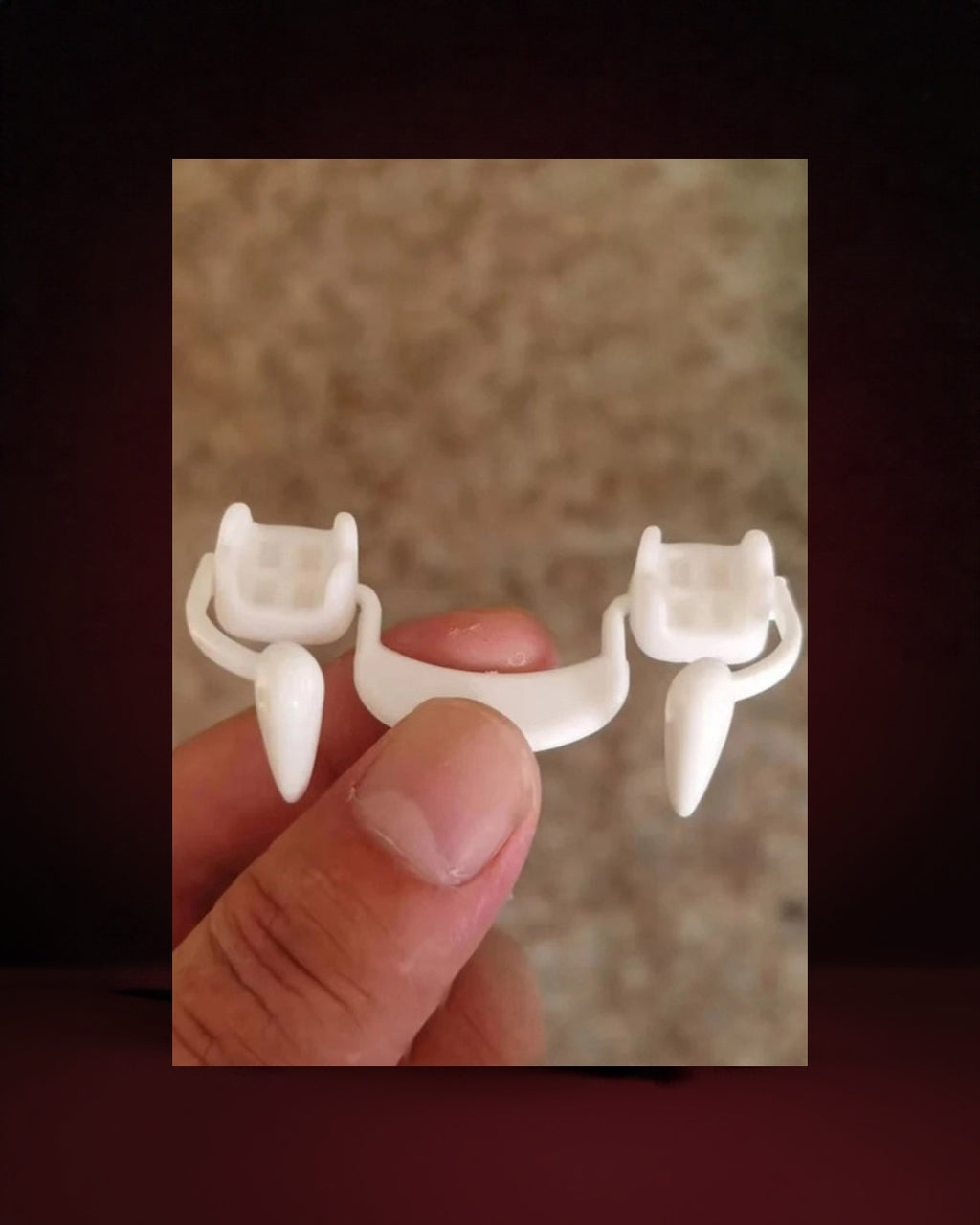Dentier de Vampire – Fausses Canines – photo premium Panoplia