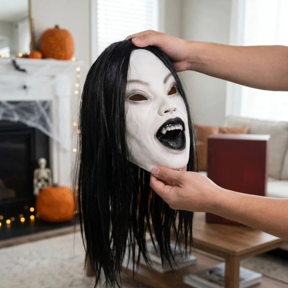 Masque Femme Fantôme en Latex à Cheveux Noirs