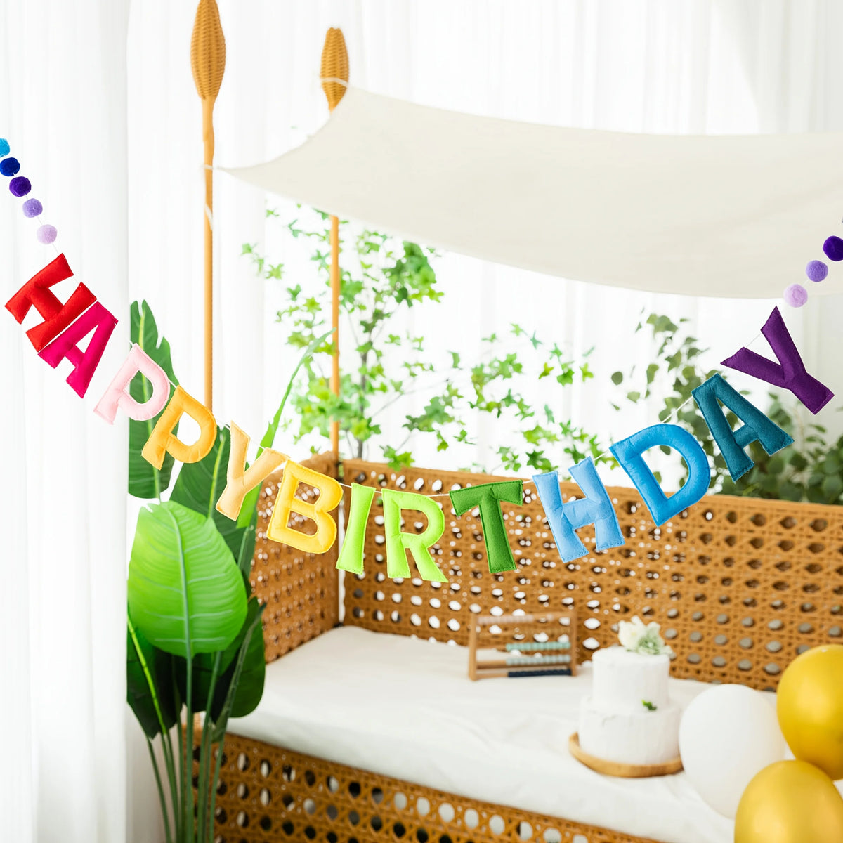 Bannière Happy Birthday Arc-en-Ciel Colorée en Tissu – vue 3
