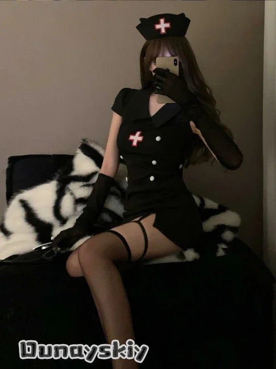 Déguisement Infirmière Diablesse Sexy Noir et Blanc – vue 5