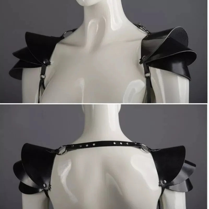 Armure d'Épaule Gothique Femme - Harnais Cuir Viking Guerrière – vue 3