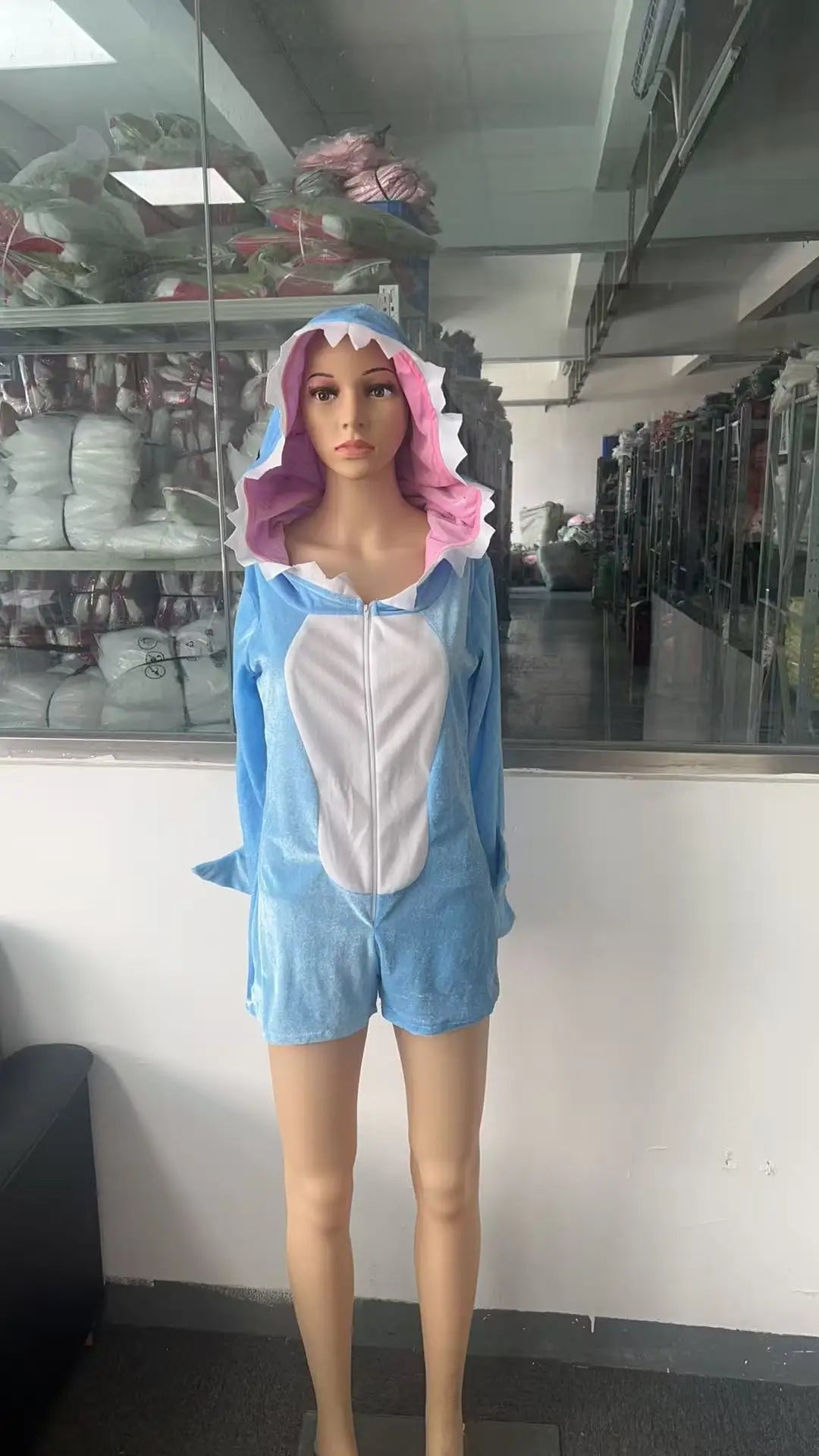 Déguisement Requin — Combinaison Une Pièce – vue 3