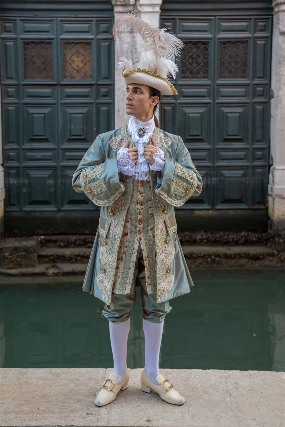 Costume de Prince Baroque XVIIIe Siècle Homme – Tenue Royale – vue 2