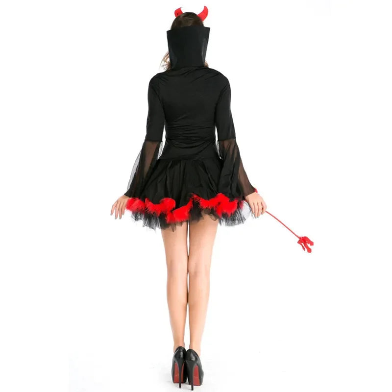 Robe Vampire Diablesse Noire et Rouge – vue 3